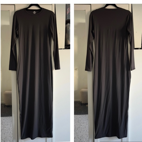Skims Fits Everybody Crew Neck Long Sleeve Maxi Dress in Black Size 2X - Picture 1 of 6